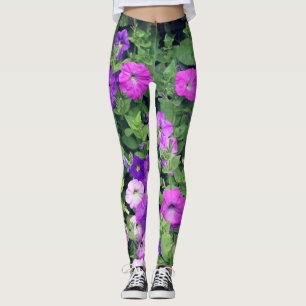 Nätt färgrik lila blommorträdgårdvår flickakt leggings