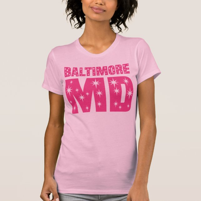 Nätt kvinna för Baltimore MD-stjärnor utslagsplats T-shirt (Framsida)