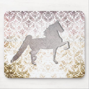 Nätt purpurfärgad Saddlebred häst Mousepad Musmatta