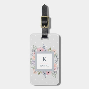 Nätt rosa vattenfärgblommigt och Monogram på grått Bagagebricka