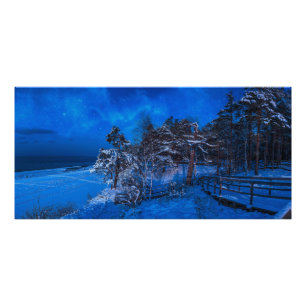 Natt vinterplats med snö täckt gräs fototryck