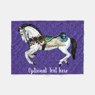 Nätt vitkarusellhäst fleecefilt