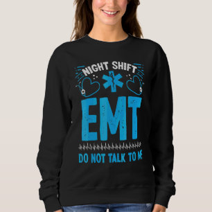Nattarbetande ambulanssjuksköterska prata inte med t shirt