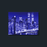 Nattblått New York City Pop Art Canvastryck<br><div class="desc">Brooklyn Bridge,  River and Manhattan Cityscape,  Skyscraper och Byggnad</div>
