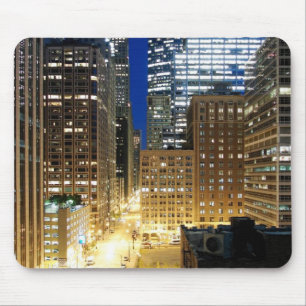 Natten beskådar av cityscape av Chicago Musmatta