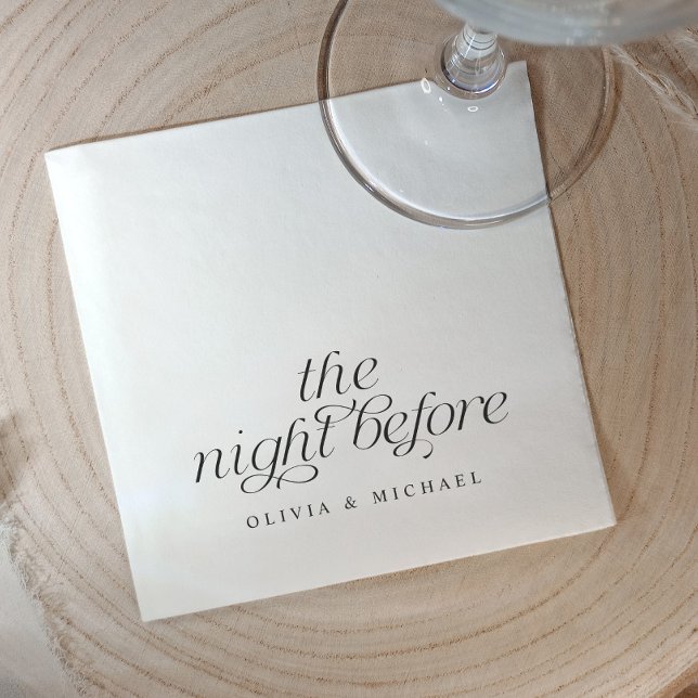 Natten före modern repetitionsmiddag pappersservett (Rehearsal dinner napkins - modern, simple, elegant and sophisticated the night before napkins)