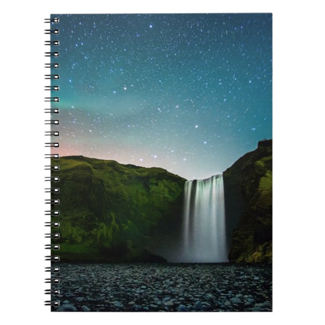 Natten i Skógafoss Anteckningsbok (Framsidan)