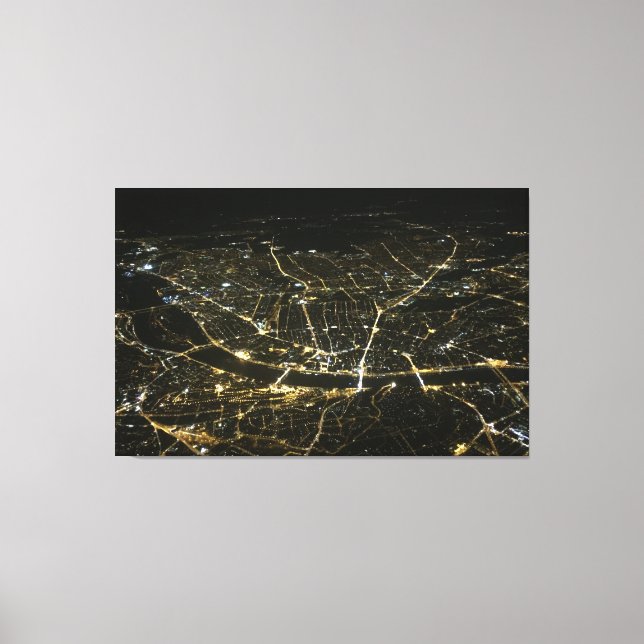 Nattljus i Aerialvy i Anslutningsytekonst Canvastryck (Framsida)