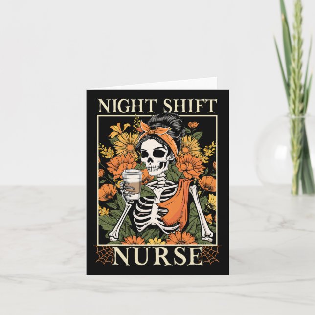 Nattskift Nurse Skeleton Halloween Rn Nurses Wom Kort (Framsida)