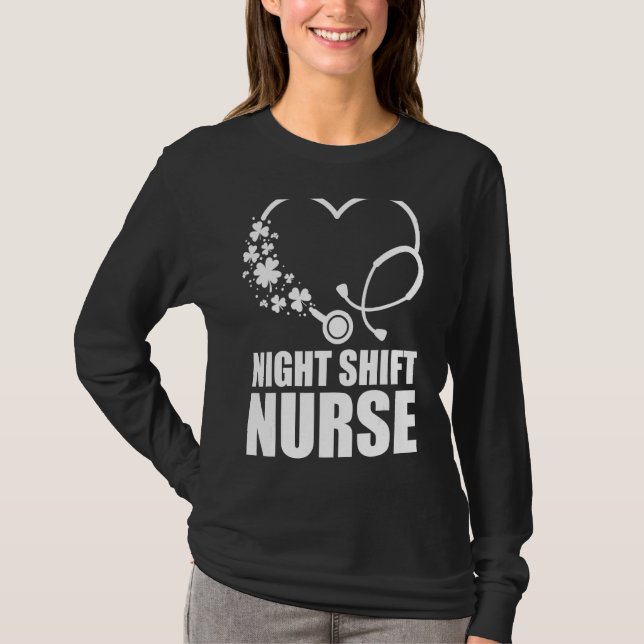 Nattskift Nurse St Patrick S Day Stethoscope Hea T Shirt (Framsida)