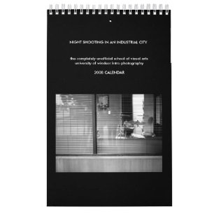 NATTSKYTTE I EN INDUSTRIELL STAD KALENDER