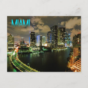 Nattvy över Brickell Skyline i Miami i Florida Vykort
