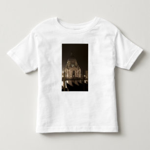 Nattvy över vatten av San Giorgio Maggiore T Shirt