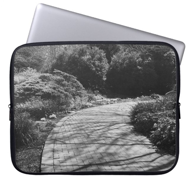 Natur i svart och vitt laptop fodral (Framsidan)