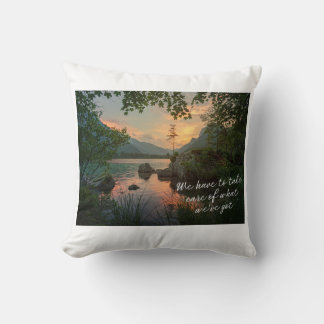 Naturbeståndet: Perfekten Pillow for Re Kudde