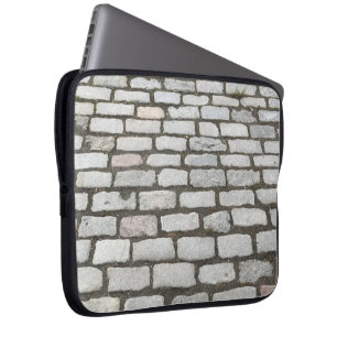 Naturfoto på Brick Cobblestone Street Pathway Laptop Fodral