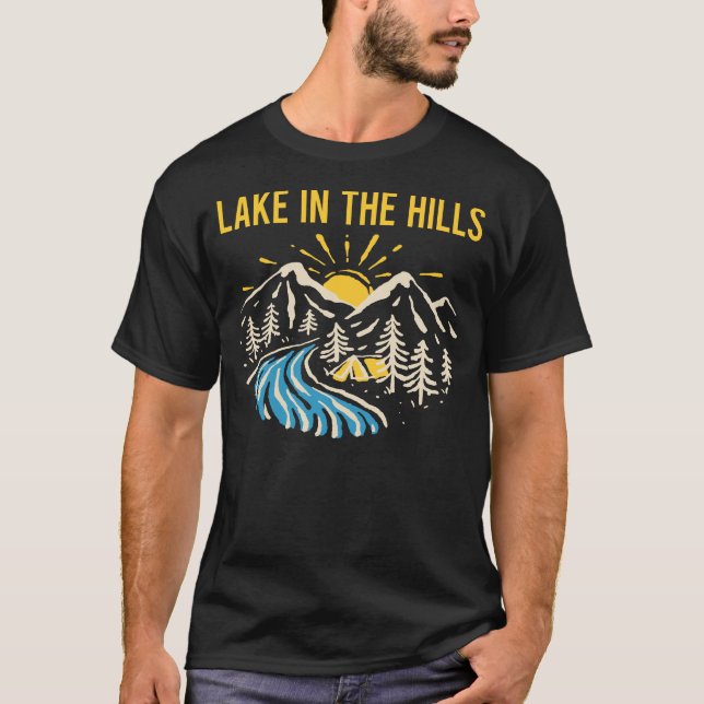 Naturlandskapet Sjö i Backe T Shirt (Framsida)