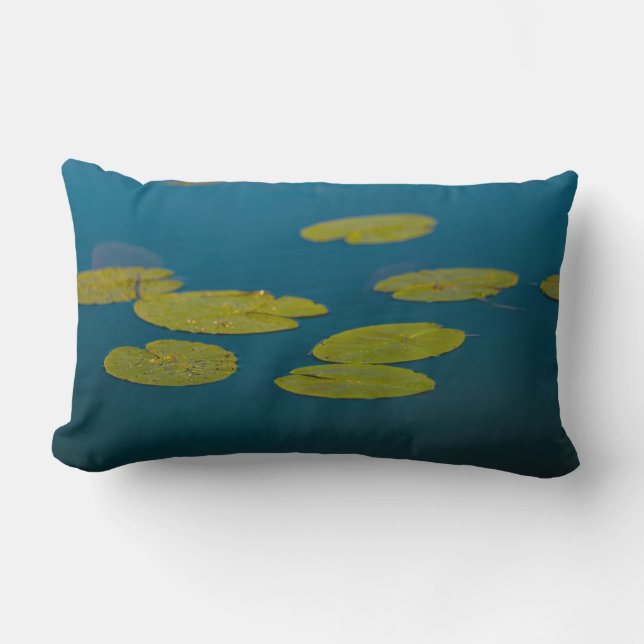 Naturlandskapet Vatten Lily Löv Pond River Lumbarkudde (Framsida)