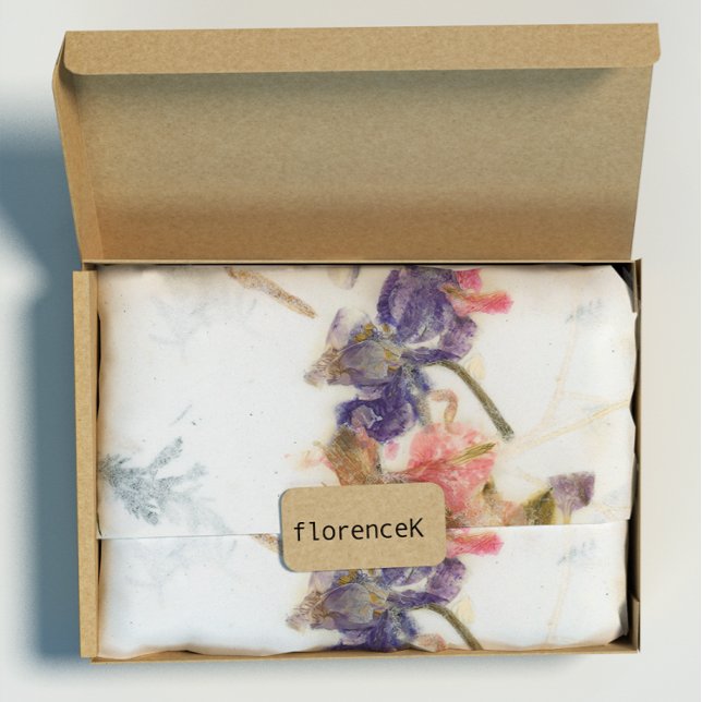 Naturlig Kraft Blommigt Ro Petals Iris Rosor Rosa Presentpapper (Natural Kraft Floral Rose Petals Iris Roses Pink Wrapping Paper)