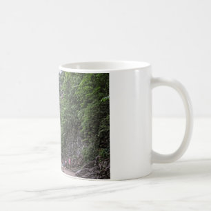 Naturligt överbrygga kaffemugg