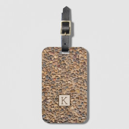 Naturpebblen stenar fotoet med monogramen bagagebricka