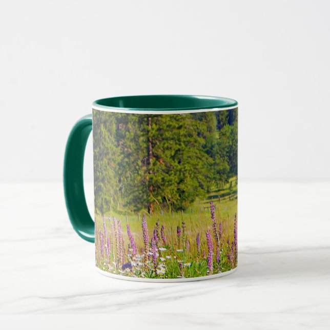 Naturscen, grönt, violett, ängsmark, vilda blommor mugg (Framsida vänster)