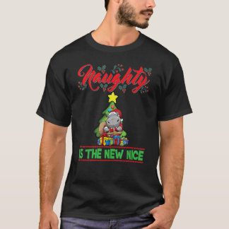 Naughty är den nya jultomten i Nice Julafton_16 T Shirt