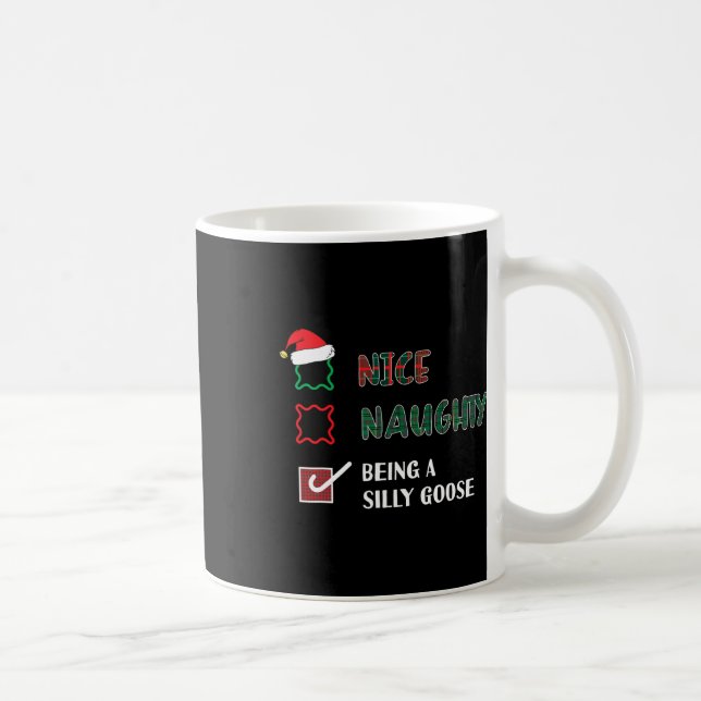 Naughty Nice är ett Fånig Goose Lunt Trendig Chri Kaffemugg (Höger)