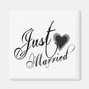 Naughy Grunge Script - Ny gifta Heart Black Magnet