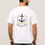 Nautical Anchor Boat Namn Guld Laurel Two Sided T Shirt<br><div class="desc">En anpassningsbar designad (fram och bak) nautisk båtankare,  guld stil lagere löv och guld stjärna med personlig namn eller båt namn på en vit t-shirt. Andra skjortor färg tillgängliga. Gör en underbar gåva.</div>