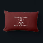 Nautical Anchor Rope Family Namn Beach House Red Lumbarkudde<br><div class="desc">Din familjeråda i Namn Rope & Anchor Deep Red Lumbar Pillow Cushion.</div>