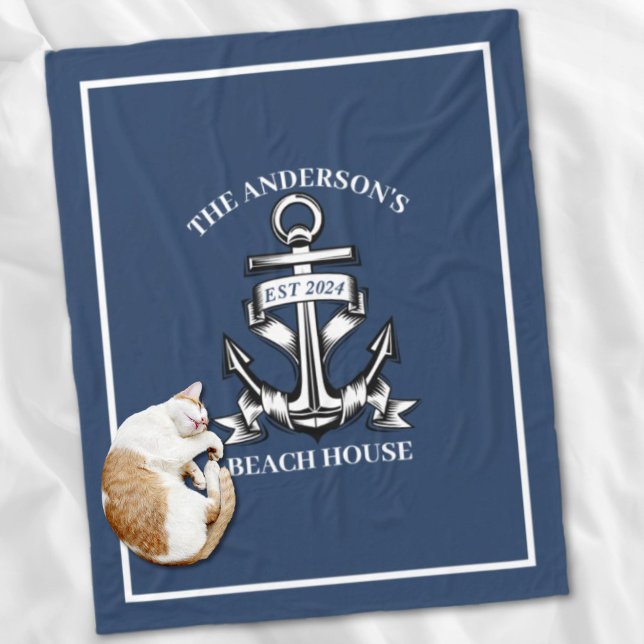 Nautical Beach House Family Namn Est Frakt Anchor Fleecefilt (Nautical Beach House Family Name Est Ship Anchor Fleece Blanket)