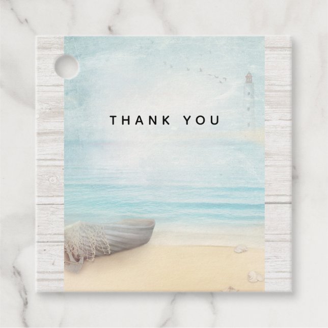 Nautical Beach Scene med Rowboat & Fishing Net Gåvor Etiketter (Framsida)