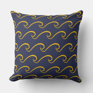 Nautical Beach Wave Navy Blue and Guld Pillow Kudde