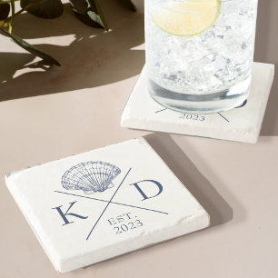 Nautical Monogram Snäcka Navy Stone Underlägg