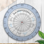 Nautical Sailor Blå Ocean Personlig Dartboard Darttavla<br><div class="desc">En stilren dartboard med en nautisk design i blått, grått och vitt. Personifiera med ett namn eller annan text som du väljer. Perfekt för älskare av segling och båtar.</div>