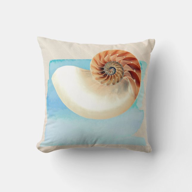 Nautilus Seashell och Sand Dekorativ kudde (Framsida)