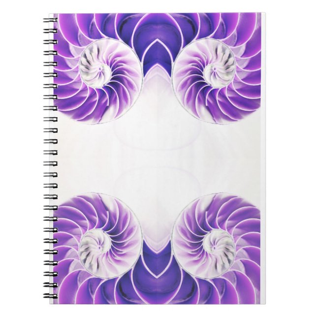 Nautilus Snäcka Fibonacci bärbar dator - Lila Whit Anteckningsbok (Framsidan)