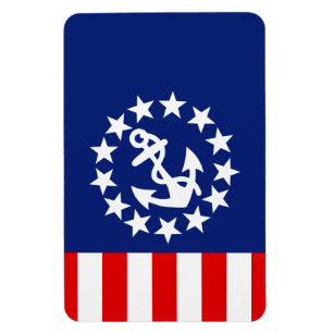Nautisk amerikansk Yacht-Flagga är vid Marina Magnet