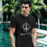 Nautisk kompass ankare din båt eller Namn Black T Shirt<br><div class="desc">En Nautical Compass och Anchor med Ditt namn eller Boat Namn på en svart T-Shirt.</div>