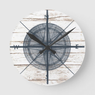 nautisk themed kompass rund klocka