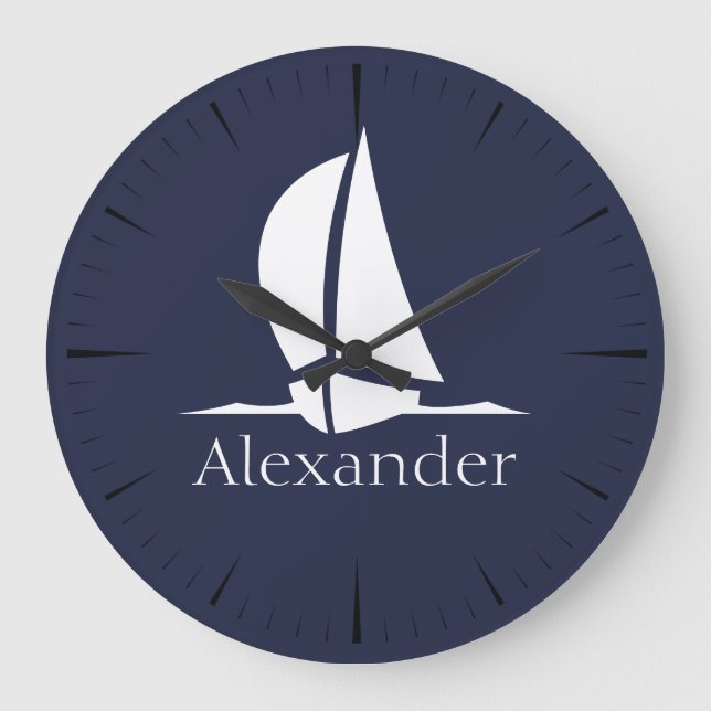 Nautisk vit segelbåt Navy Blue Coastal Monogram Stor Klocka (Framsida)