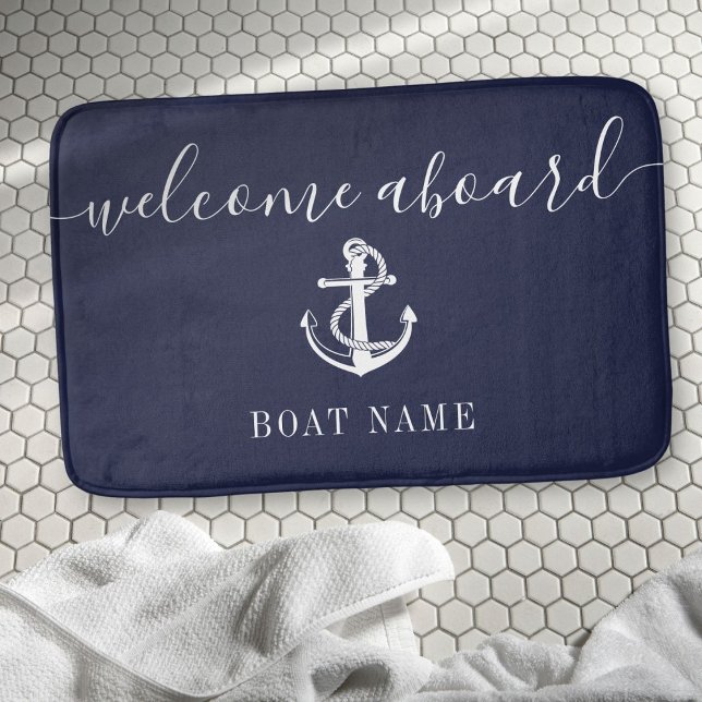 Nautiskt Ankar Båtnamn Navy Blå Välkommen Ombord Badrumsmatta (Nautical Anchor Boat Name Navy Blue Welcome Aboard Bath Mat)