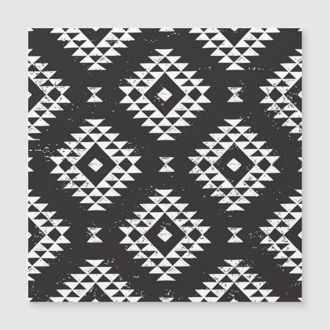 Navajo Geometric: Black White Tribal. (Framsida)