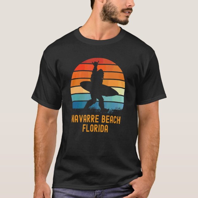 Navarre Beach Florida Sasquatch Souvenir T Shirt (Framsida)