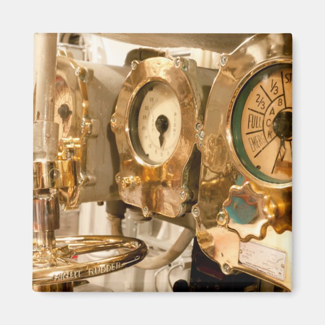 Navigationsredskap och redskap på undervattensfart magnet (Framsidan)