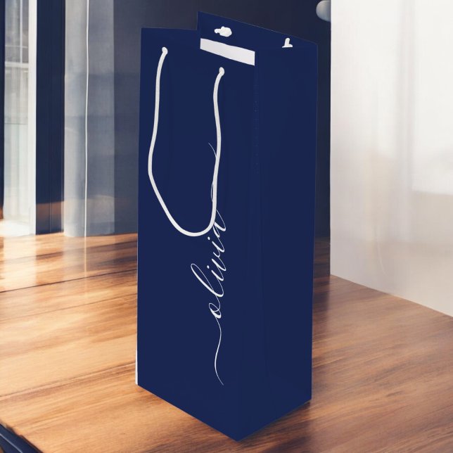 Navy Blue and White Modern Monogram (Skapare uppladdad)