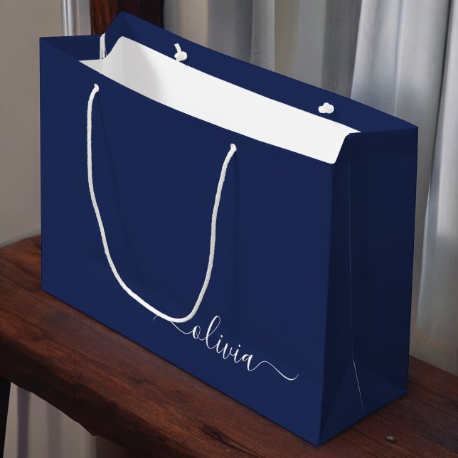 Navy Blue and White Modern Monogram (Skapare uppladdad)