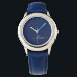 Navy Blue and White Modern Monogram Armbandsur<br><div class="desc">Vi presenterar vår marinblå och vita moderna monogramsamling: Öka din hemdekoration med vår sofistikerade samling med ett contemporary marinblått och vitt färg. Varje biet är noggrant utformat för att driva ut elegans och stil, perfekt för att tillföra ett litet modernt lugn till vilket rum som helst. Oavsett om du är...</div>