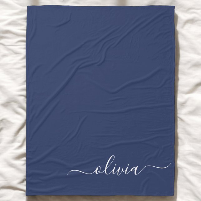 Navy Blue and White Modern Monogram Fleecefilt (Skapare uppladdad)